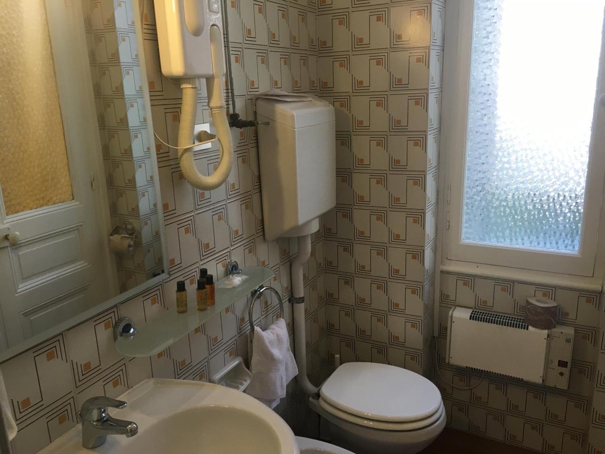 Hotel Liberty Σαν Ρέμο Δωμάτιο φωτογραφία