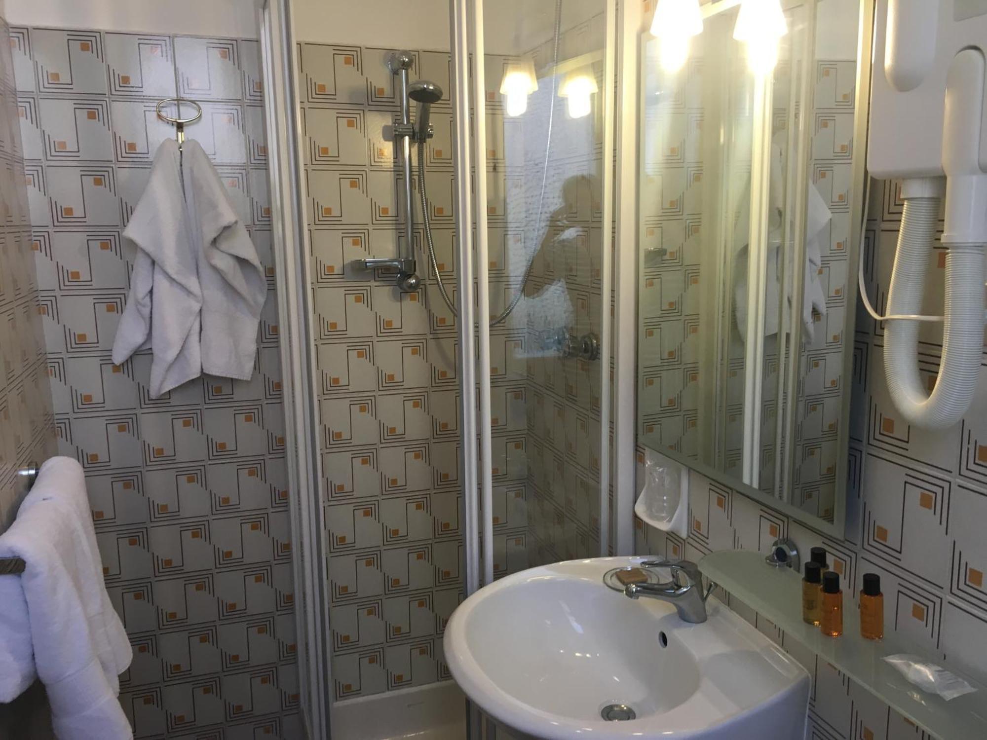 Hotel Liberty Σαν Ρέμο Δωμάτιο φωτογραφία